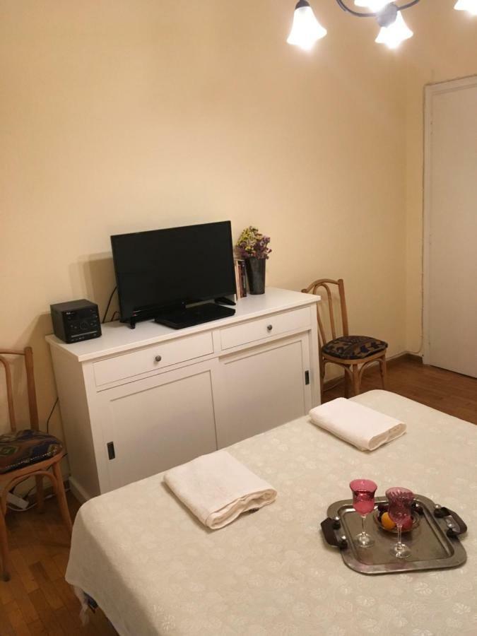 Art Island House Apartment Атина Екстериор снимка